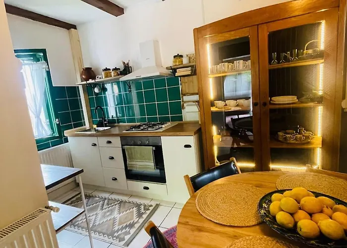 Whispering Pines Nyaraló Brassó