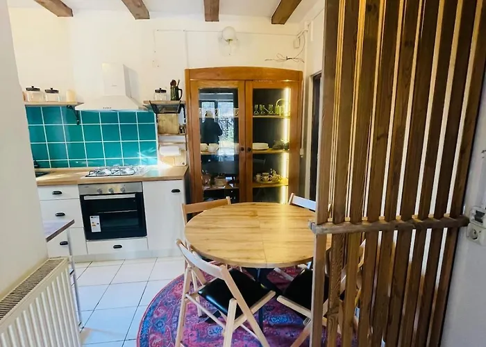 Whispering Pines * Brassó